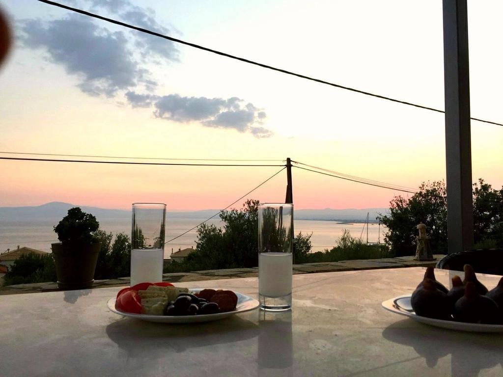 Mountain & Sea Apartment Каламата Екстериор снимка