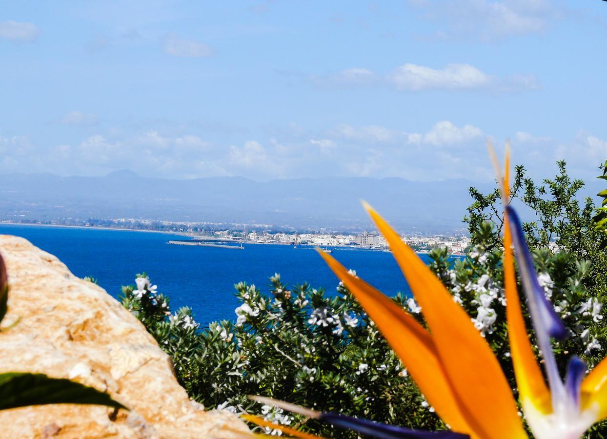 Mountain & Sea Apartment Каламата Екстериор снимка