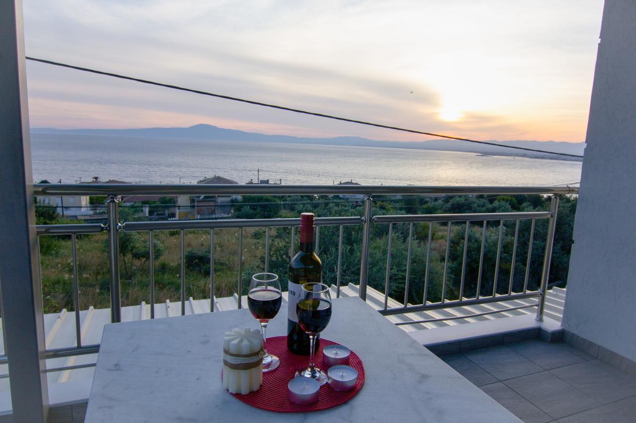 Mountain & Sea Apartment Каламата Екстериор снимка